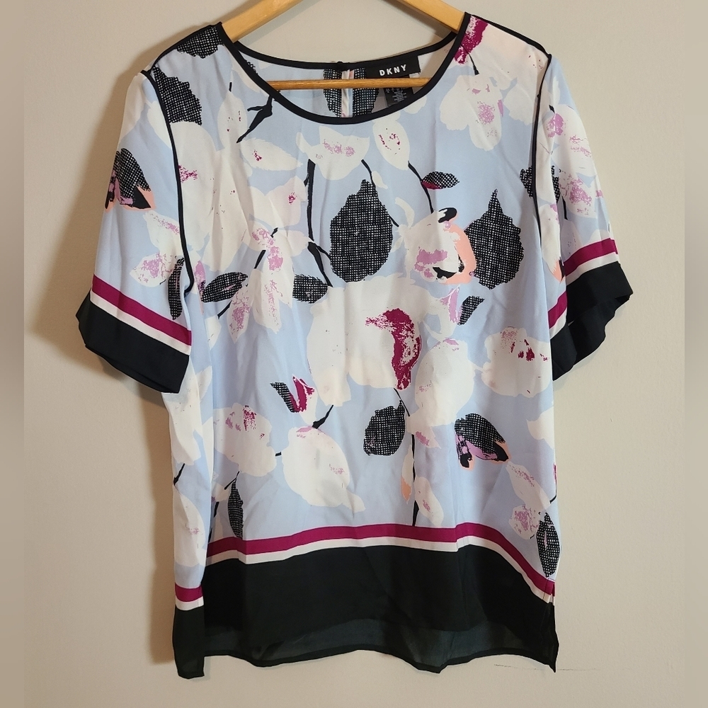 DKNY‎ floral chiffon blouse